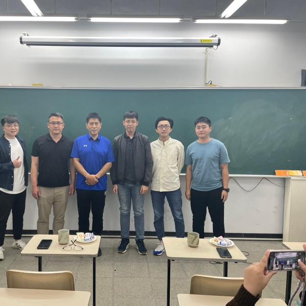 校友業界經驗分享及產業介紹-2