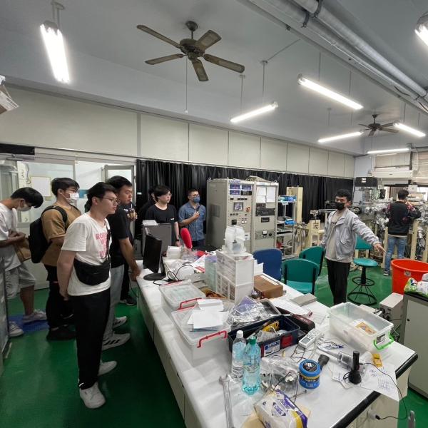 113學年度錄取生實驗室導覽活動-5